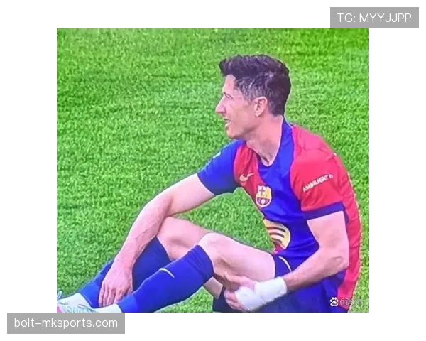 莱万多夫斯基生涯轨迹解析:传统中锋向全能终结者的进化 莱万多夫斯基生涯轨迹解析:传统中锋向全能终结者的进化