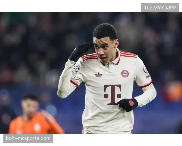 穆西亚拉对阵顶级防线的表现与成长解析